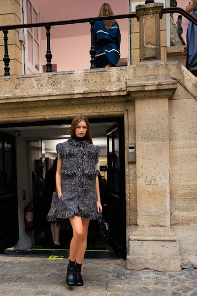 Look 22